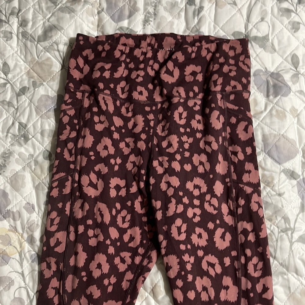 Cute Rae Dunn fierce. leggings XL